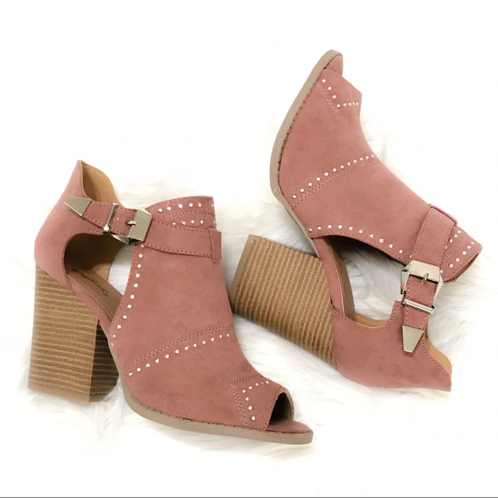 Mauve studded cut out ankle booties - Picture 3 of 6